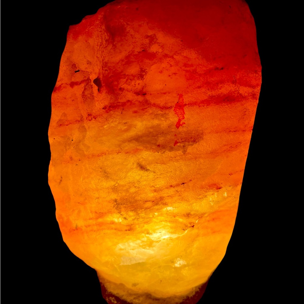 Hymalain Pink salt lamp good condition
